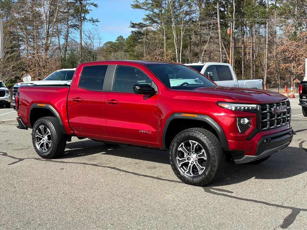 2025 GMC Canyon AT4 Crew Cab 4WD
