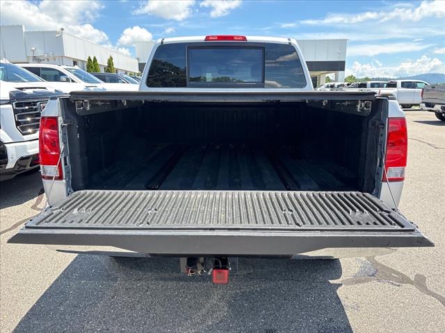 2012 Nissan Titan SL