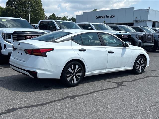 2022 Nissan Altima 2.5 SV