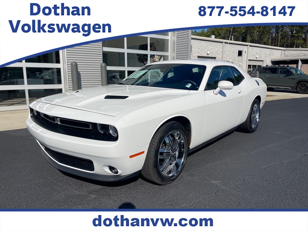 2018 Dodge Challenger SXT Plus