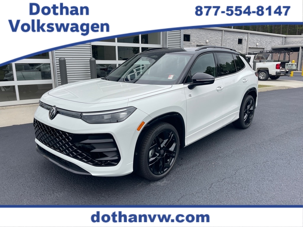 2026 Volkswagen Tiguan SE R-Line Black