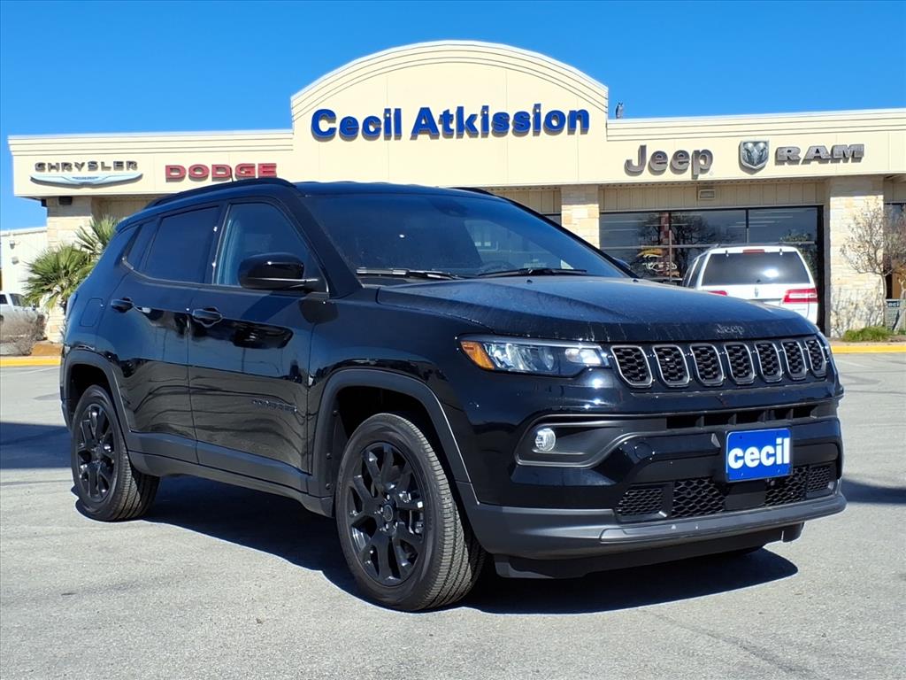 2026 Jeep Compass Latitude Altitude