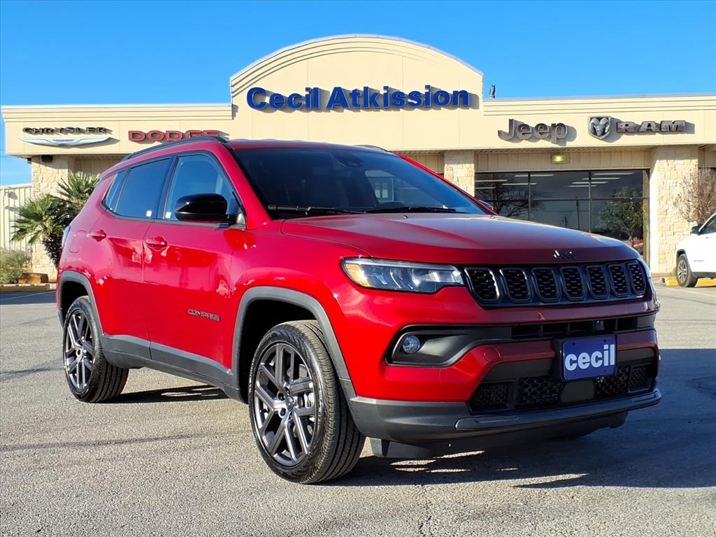 2026 Jeep Compass Latitude Altitude