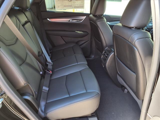 2025 Cadillac XT5 Luxury