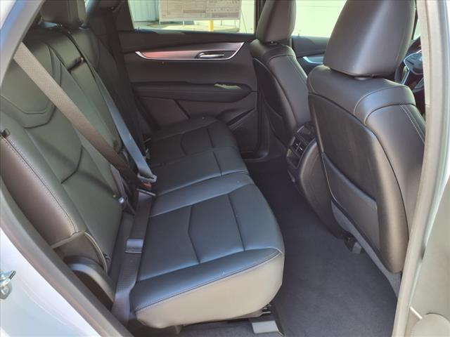 2025 Cadillac XT5 Luxury