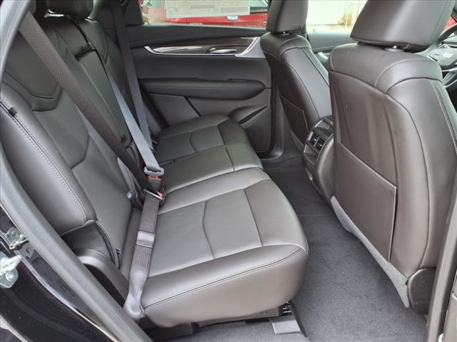 2025 Cadillac XT5 Sport