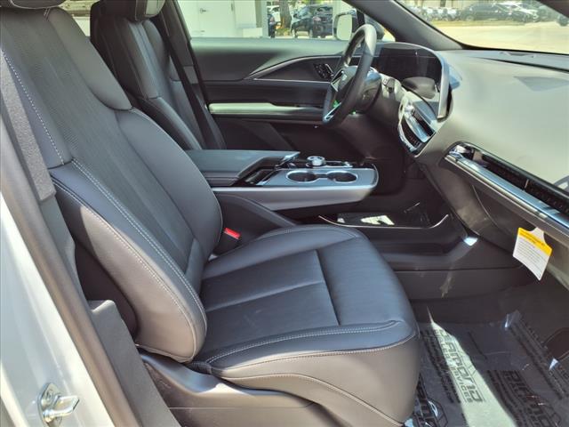 2025 Cadillac LYRIQ Luxury