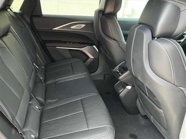 2025 Cadillac LYRIQ Luxury