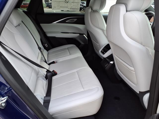 2025 Cadillac LYRIQ Sport