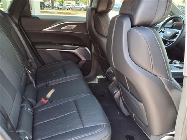 2025 Cadillac LYRIQ Sport