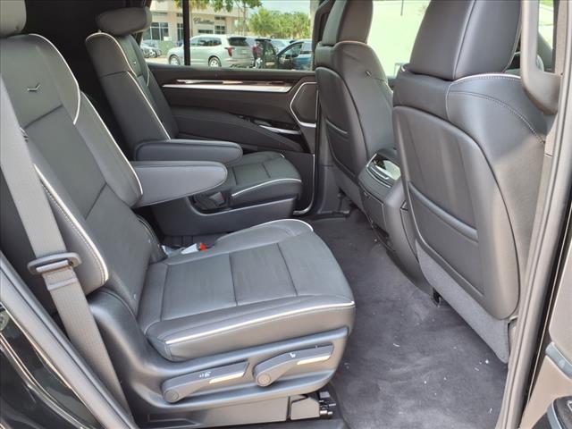2025 Cadillac Escalade Premium Luxury
