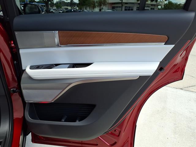 2026 Cadillac VISTIQ 