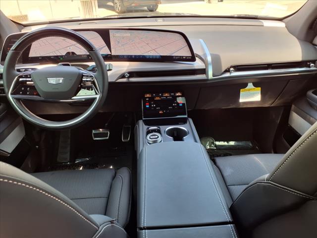 2026 Cadillac VISTIQ 