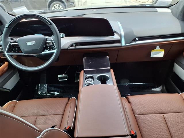 2026 Cadillac VISTIQ 