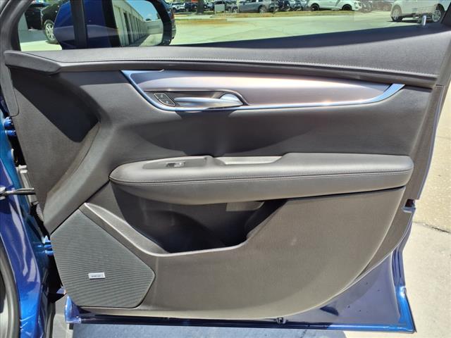 2023 Cadillac XT5 Luxury