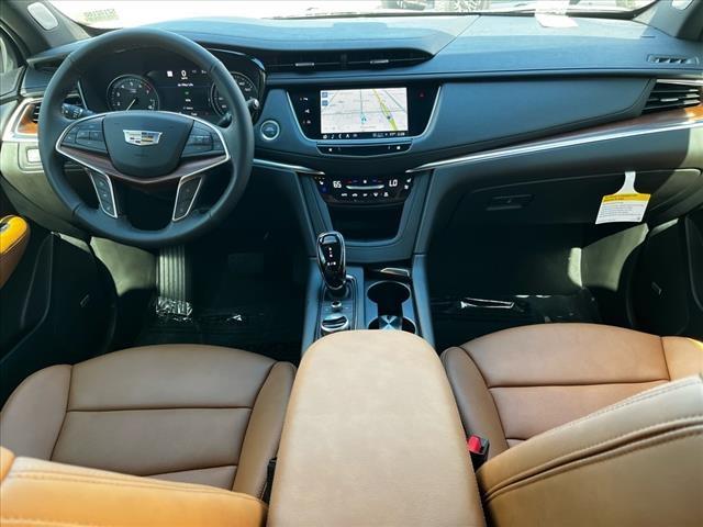 2025 Cadillac XT5 Premium Luxury