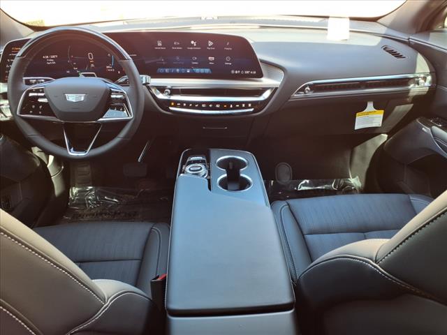 2025 Cadillac LYRIQ Luxury