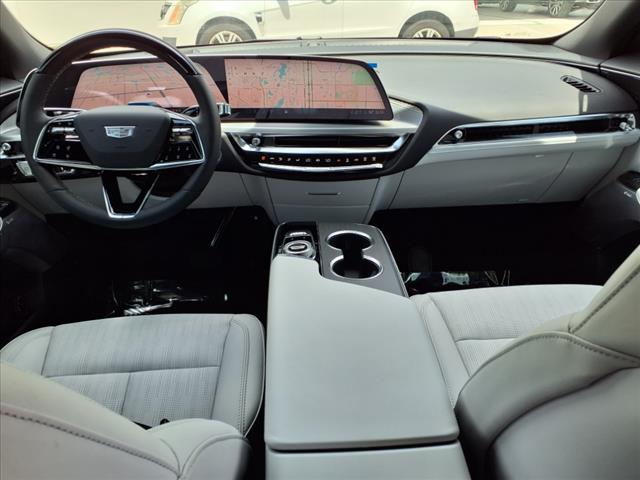 2025 Cadillac LYRIQ Sport