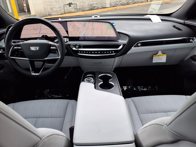 2025 Cadillac LYRIQ Sport