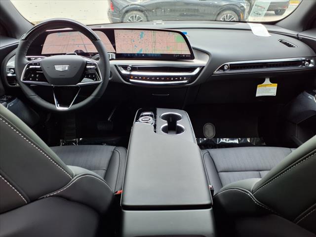 2025 Cadillac LYRIQ Sport