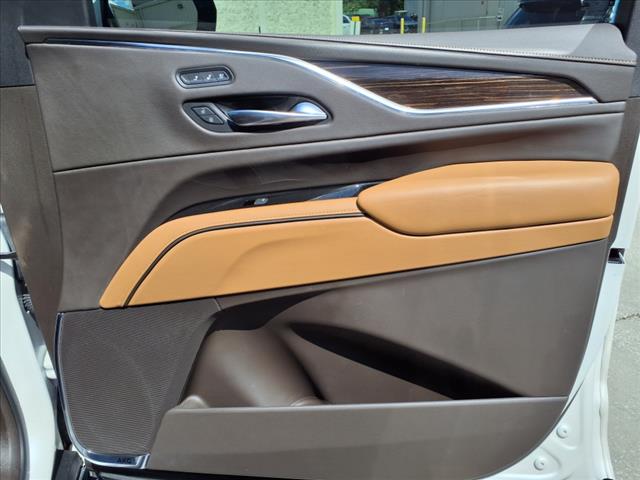 2022 Cadillac Escalade Premium Luxury