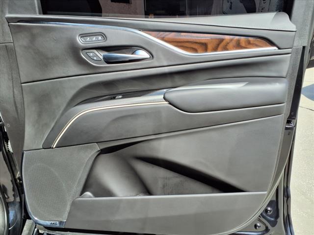 2023 Cadillac Escalade Sport Platinum