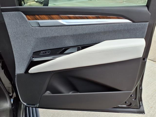 2025 Cadillac Escalade Premium Luxury Platinum
