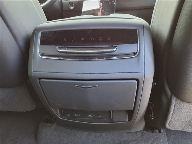 2025 Cadillac Escalade ESV Premium