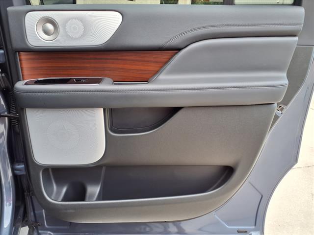 2023 Lincoln Navigator L L Reserve
