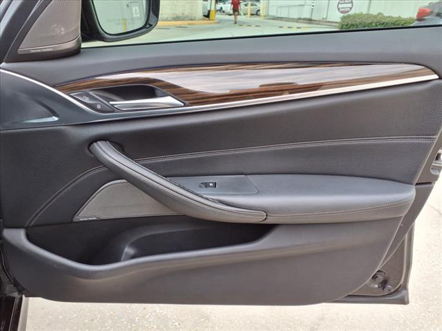 2019 BMW 5 Series 540i