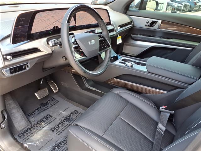 2026 Cadillac VISTIQ 