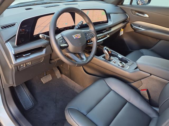 2025 Cadillac XT4 Premium Luxury