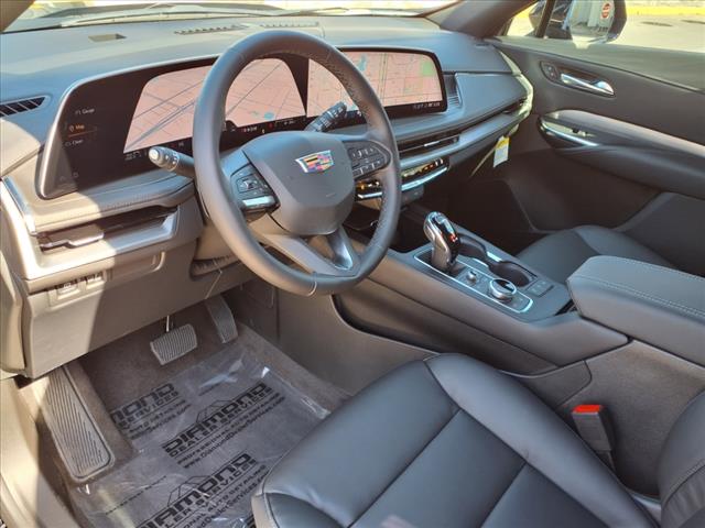 2025 Cadillac XT4 Premium Luxury