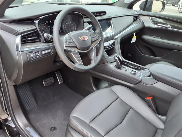 2025 Cadillac XT5 Sport