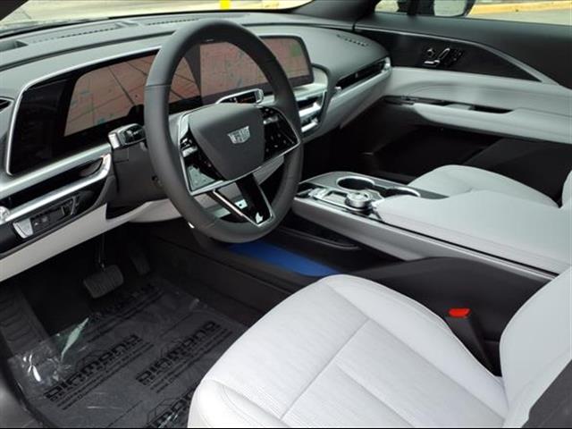 2025 Cadillac LYRIQ Luxury