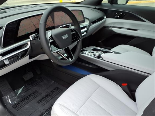 2025 Cadillac LYRIQ Luxury