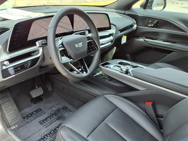 2025 Cadillac LYRIQ Luxury