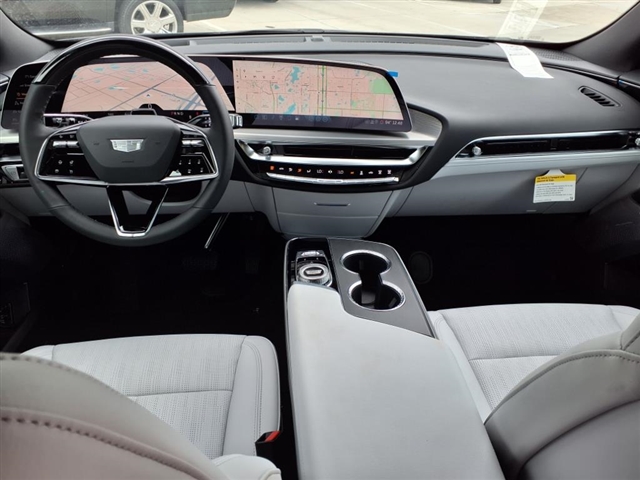 2025 Cadillac LYRIQ Luxury