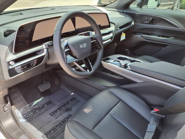 2025 Cadillac LYRIQ Sport