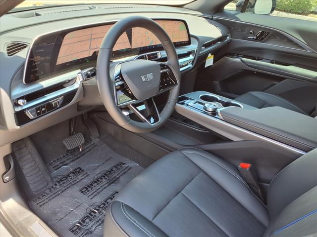 2025 Cadillac LYRIQ Sport