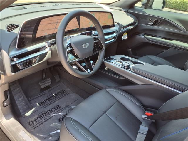 2025 Cadillac LYRIQ Sport