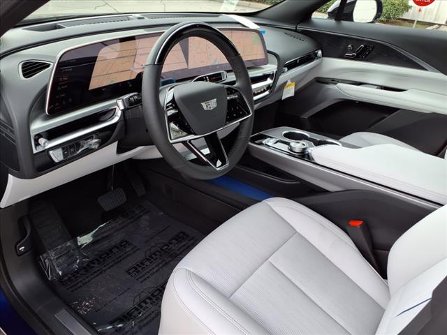 2025 Cadillac LYRIQ Sport
