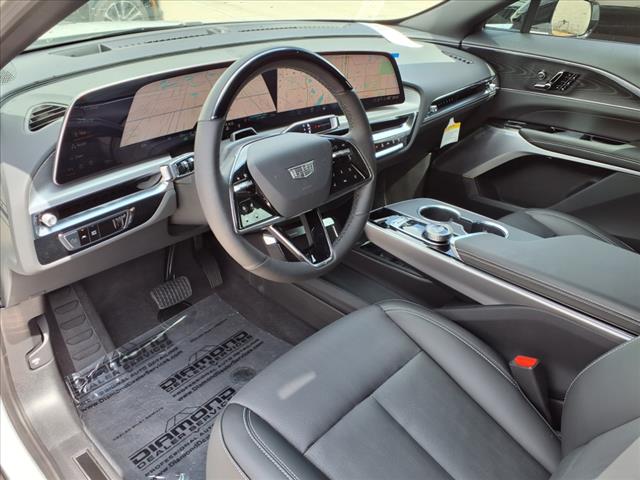 2025 Cadillac LYRIQ Sport