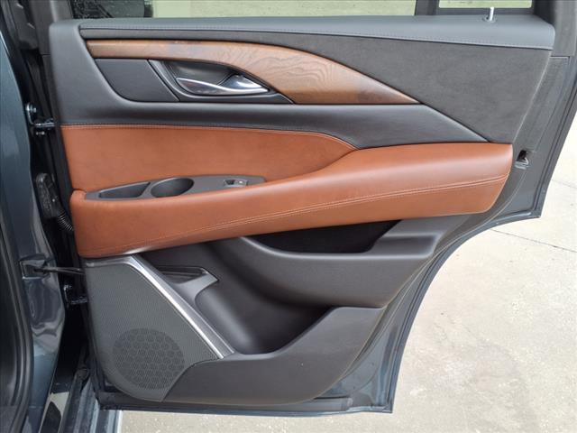 2019 Cadillac Escalade Luxury