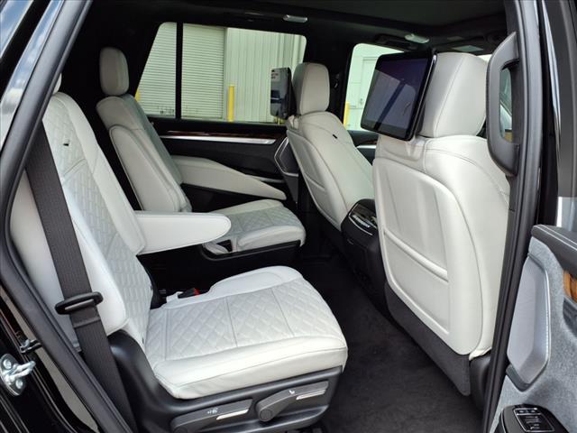 2025 Cadillac Escalade Premium Luxury Platinum