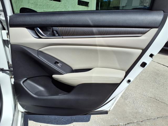 2018 Honda Accord EX-L w/Navigation