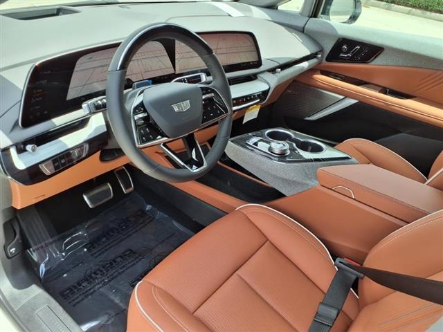 2025 Cadillac OPTIQ 