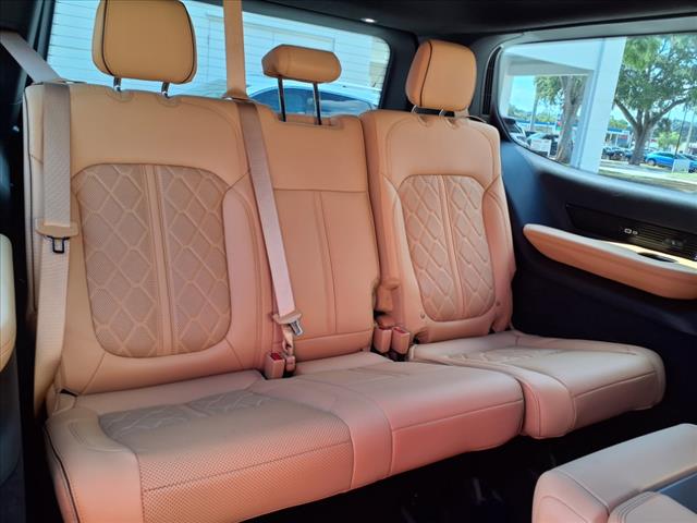 2024 Jeep Grand Wagoneer Series III