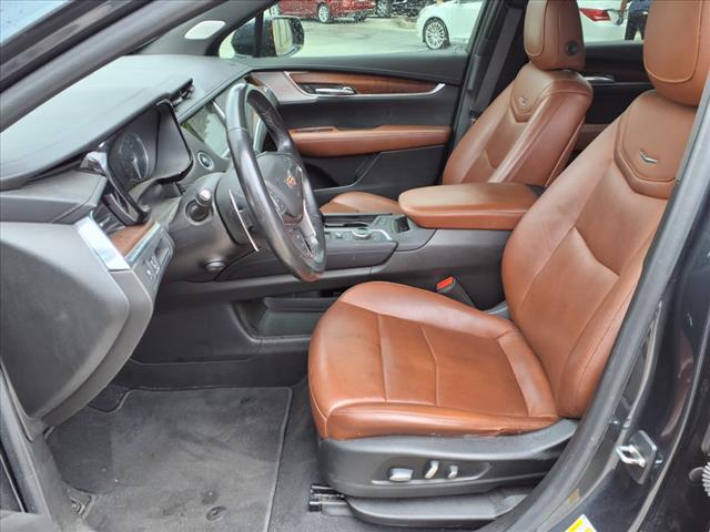 2021 Cadillac XT5 Sport