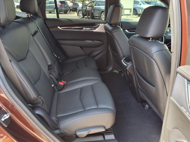 2022 Cadillac XT6 Premium Luxury